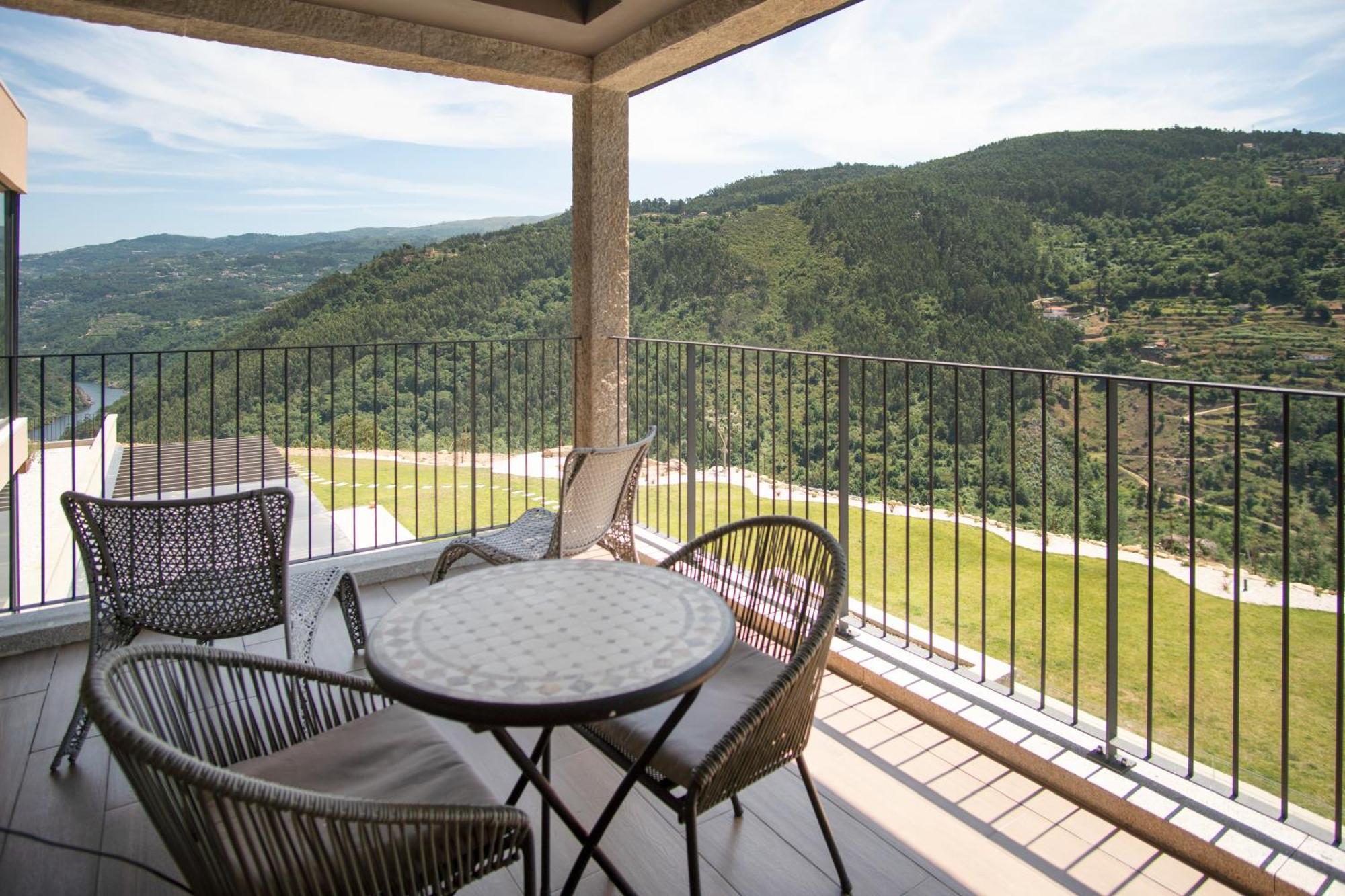 Quinta De Cabanas Douro Country House Penha Longa 외부 사진